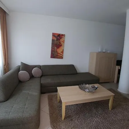 4 Kisilik Ortak Havuzlu Daire, Aydin Kusadasi - Awz143 Apartamento *