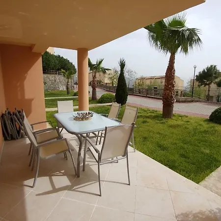 4 Kisilik Ortak Havuzlu Daire, Aydin Kusadasi - Awz143 Apartamento *