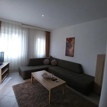 아파트 4 Kisilik Ortak Havuzlu Daire, Aydin Kusadasi - Awz143 Soke